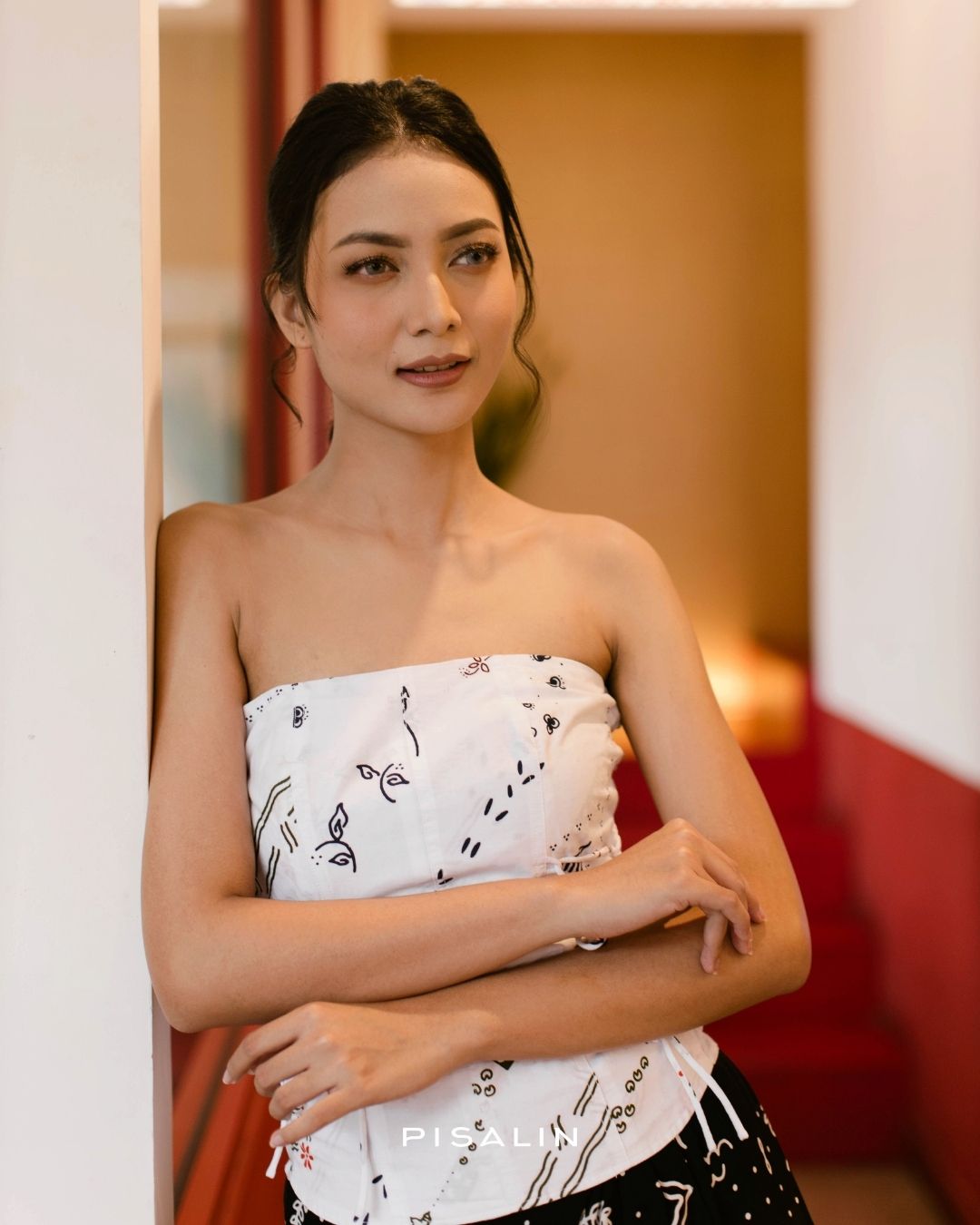 Pisalin Kelana Kala Sore - Kemben Khaleesi