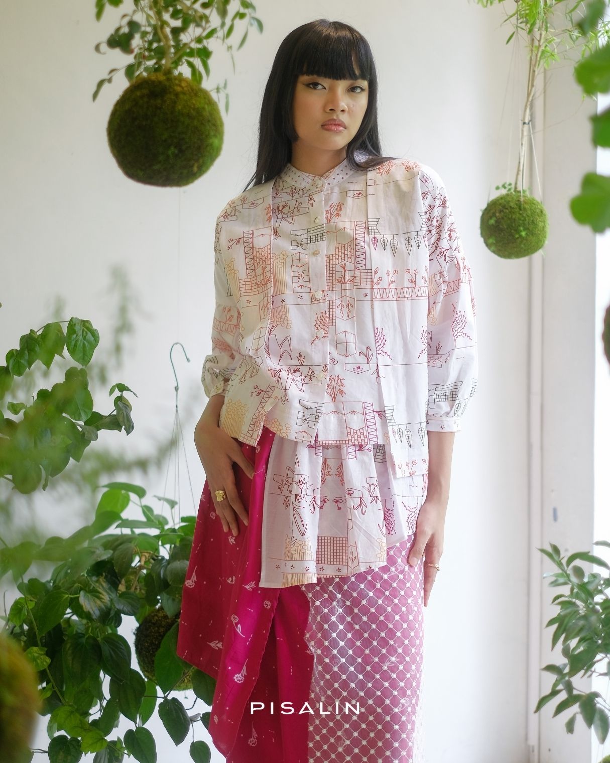 Pisalin x Rumah Atsiri Indonesia Ruang Aroma - Blouse Clove