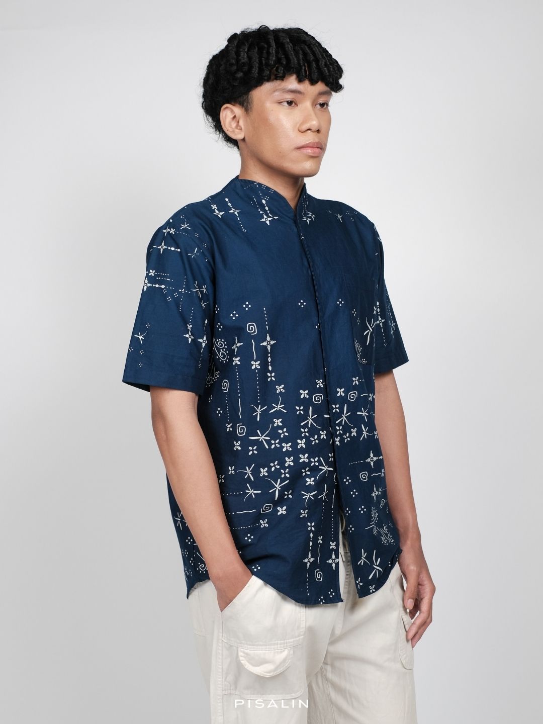 Pisalin Narasara Kemeja Nayaka
