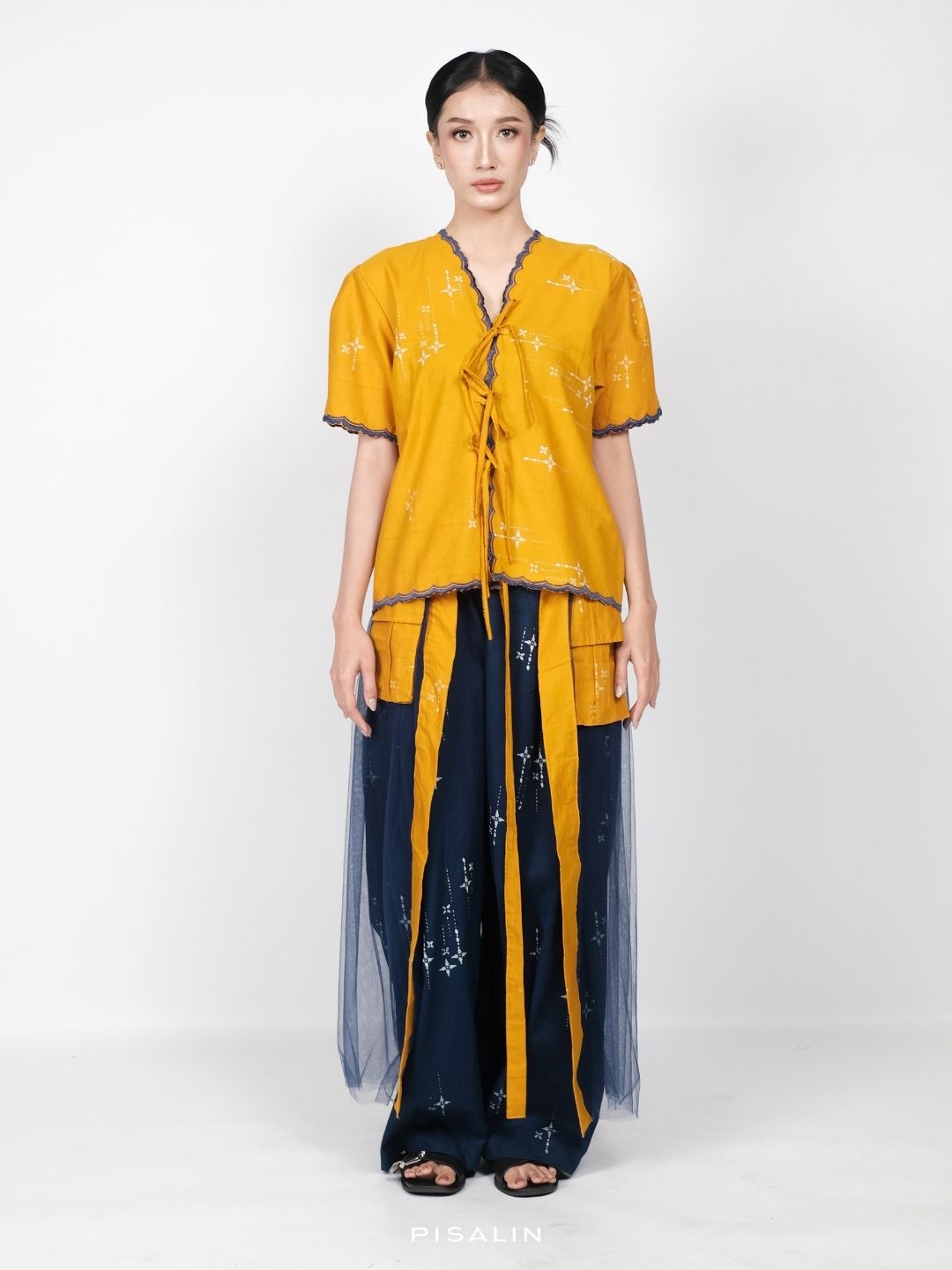 Pisalin Narasara Blouse Myra