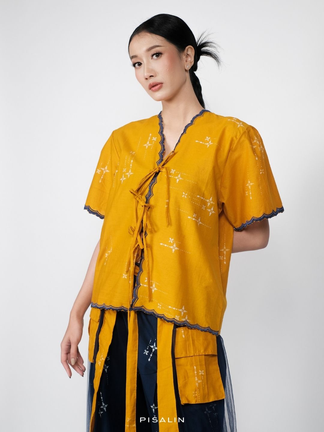 Pisalin Narasara Blouse Myra
