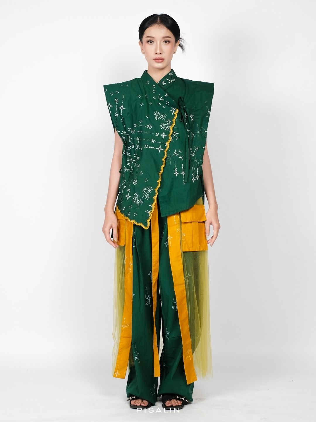 Pisalin Narasara Vest Rania